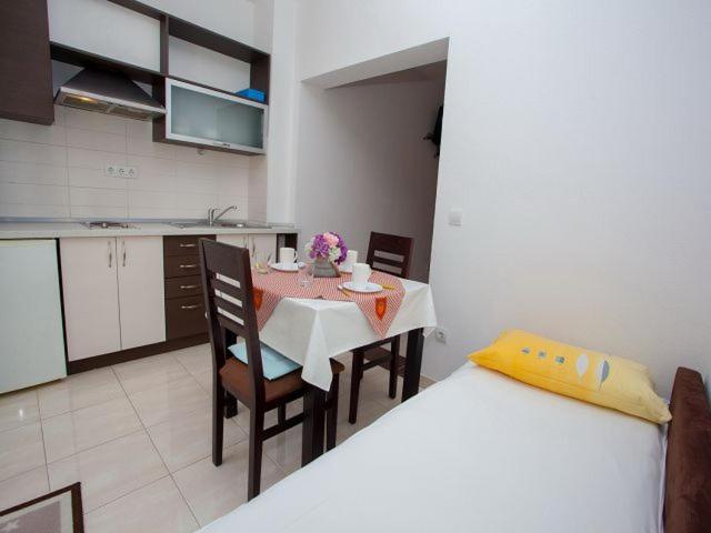 Apartmani Dana Makarska Kültér fotó